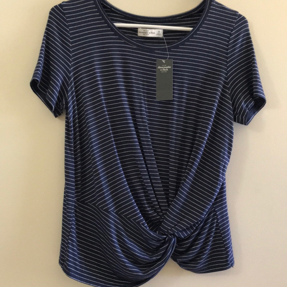 Striped short sleeve top